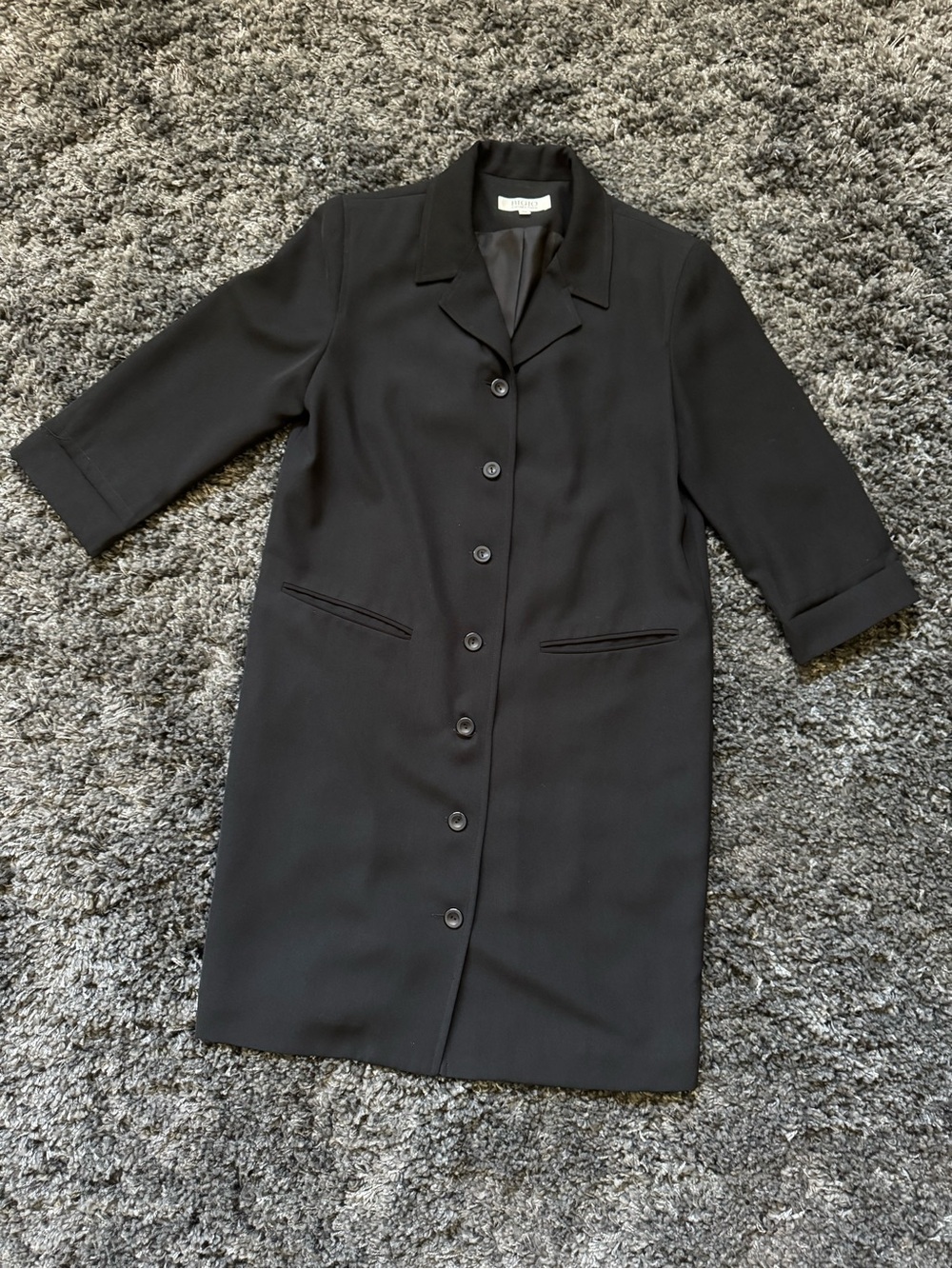 Vintage Bigio Collection Sleek black coat with a clean button-front -Size 10